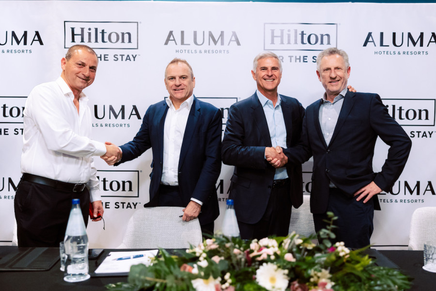 Hilton: Ενισχύει την παρουσία της στην Αθήνα με τρία ξενοδοχεία