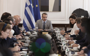Την Παρασκευή το Υπουργικό Συμβούλιο- Ανακοινώνεται ο νέος κατώτατος μισθός