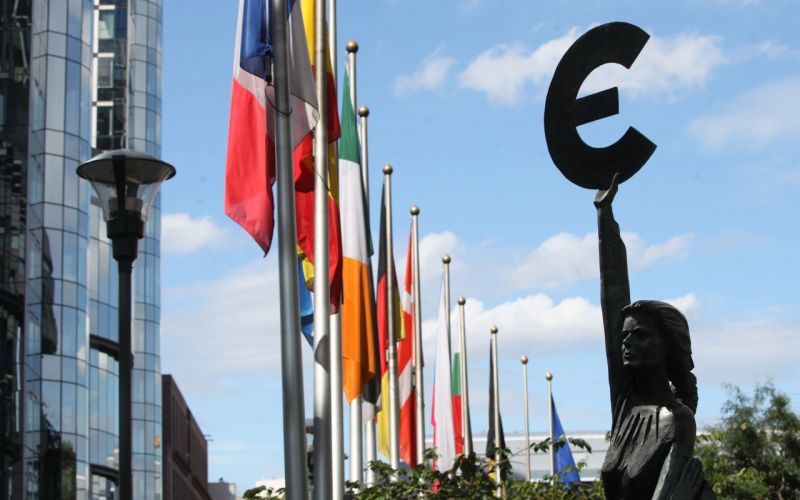ΕΚΤ: Νέο επιτόκιο αναφοράς έως το 2020