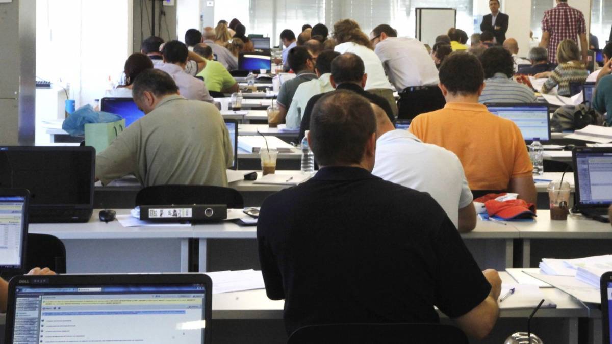 Στο τραπέζι ο υποχρεωτικός εμβολιασμός δημοσίων υπαλλήλων πρώτης γραμμής
