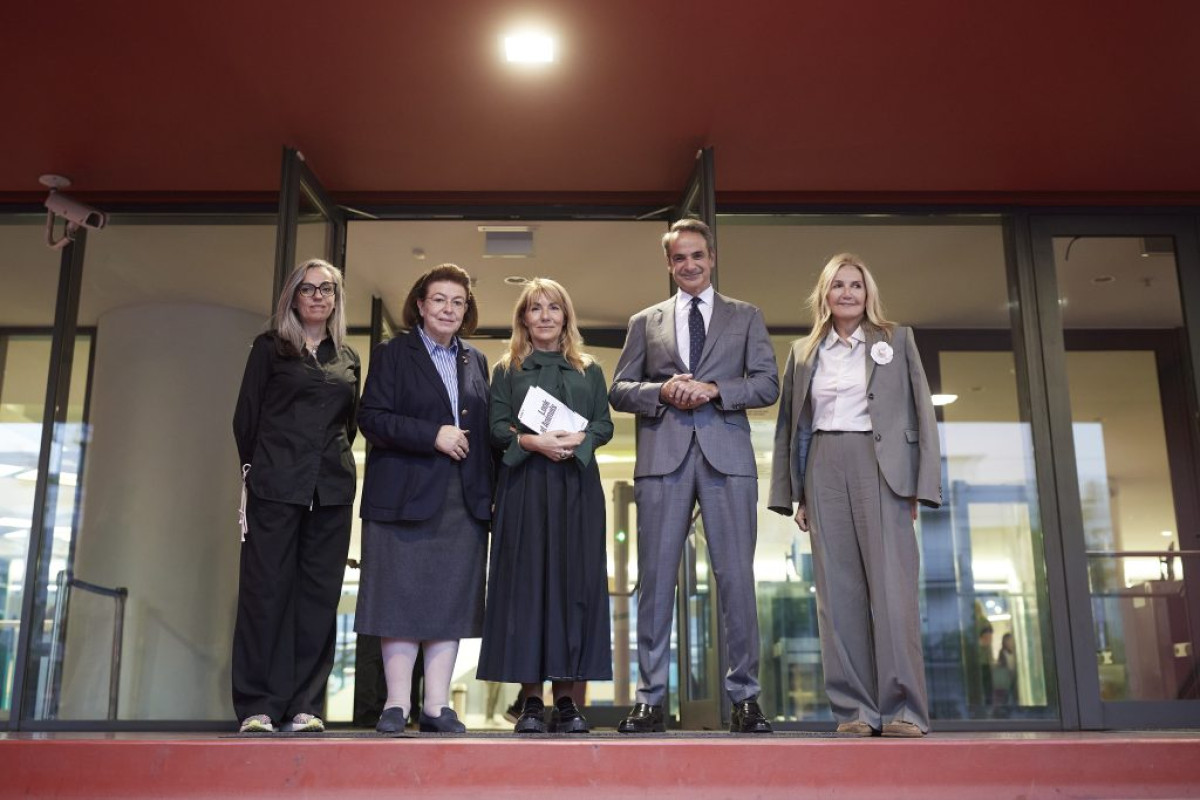Κυριάκος Μητσοτάκης και Μαρέβα Γκραμπόφσκι στο Εθνικό Μουσείο Σύγχρονης Τέχνης