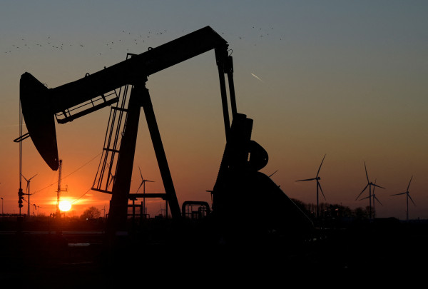 ΙΕΑ: «Ροκανίζει» τις προβλέψεις για τη ζήτηση πετρελαίου το 2023