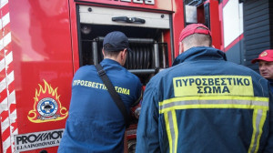 Γουδί: Χωρίς τις αισθήσεις της ανασύρθηκε 53χρονη από ακάλυπτο πολυκατοικίας – Έπεσε από τον πέμπτο