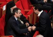 Τα 10 χρόνια Ιερώνυμου «ένωσαν» τον πολιτικό κόσμο