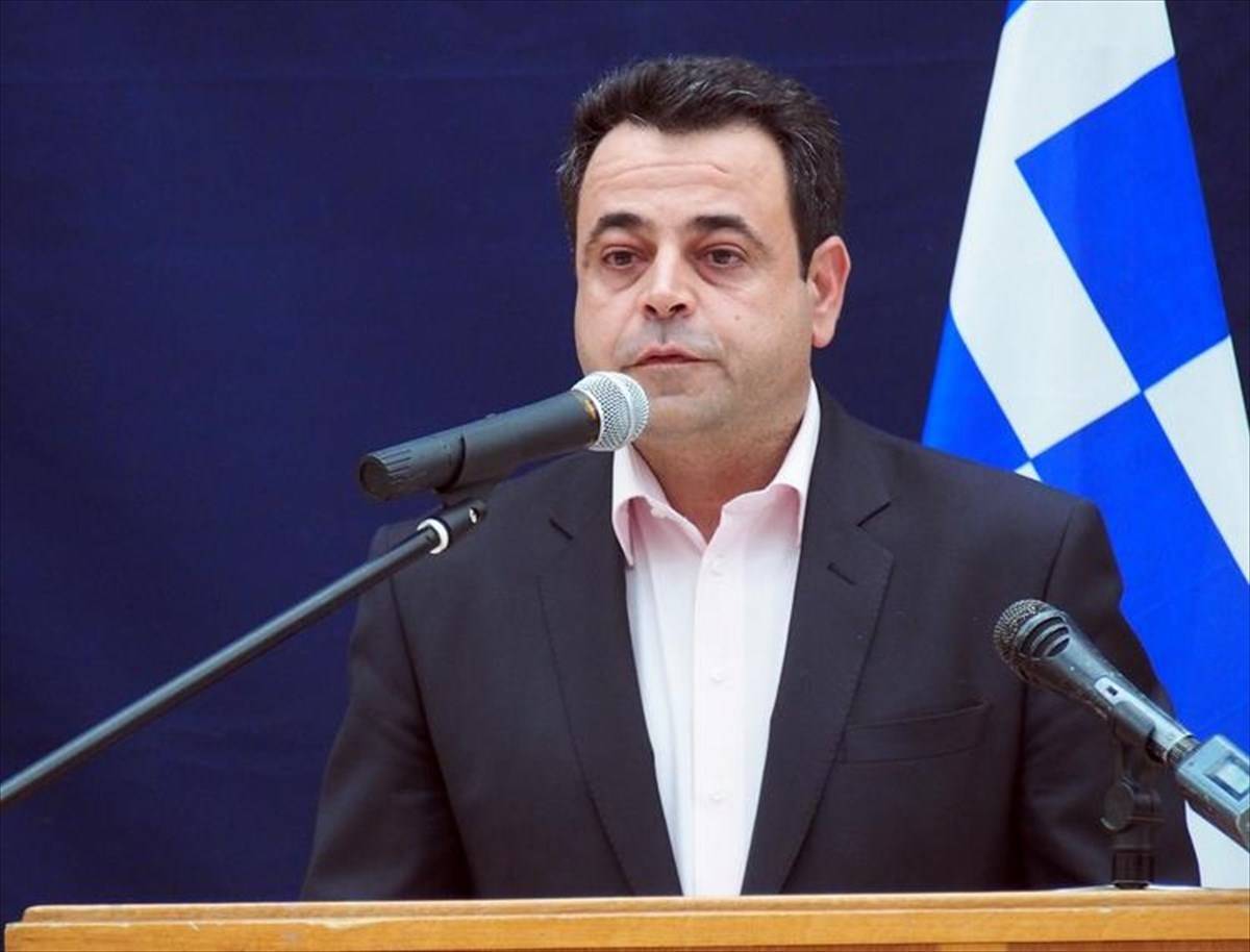 Σαντορινιός: Η κυβέρνηση δεν έχει κανένα σχέδιο για την ακτοπλοΐα