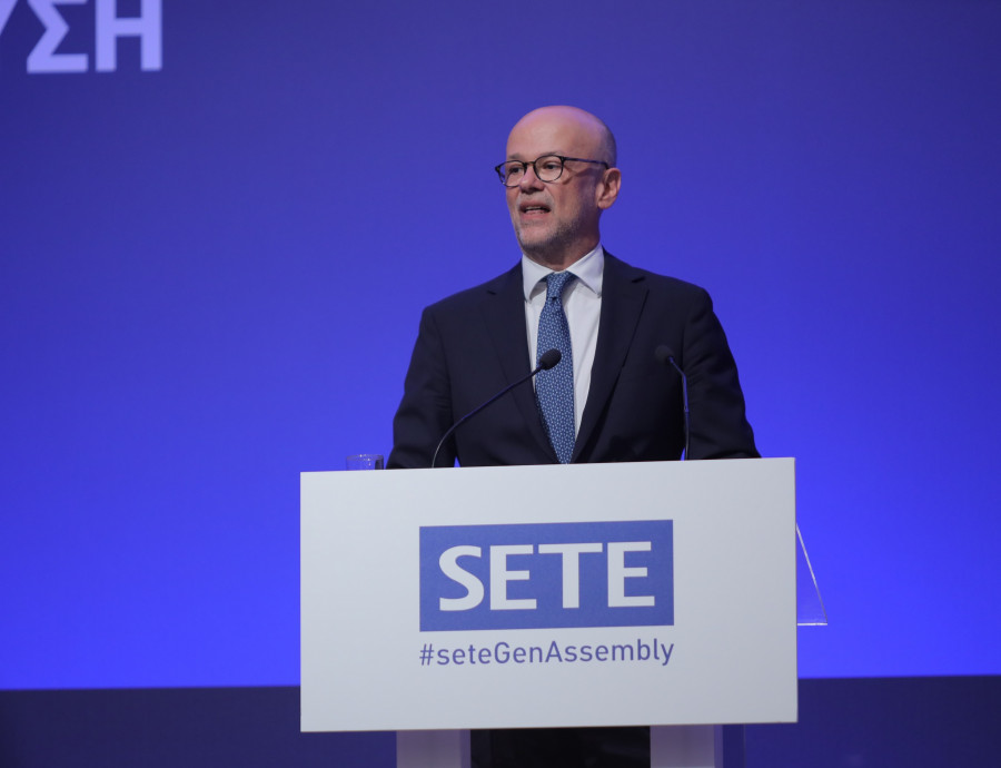 Ρέτσος: Μπορούμε να περάσουμε το 2019 σε τουριστικά έσοδα