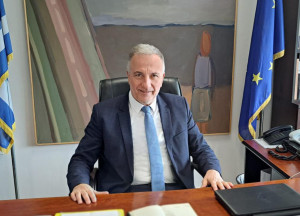 Καλαφάτης: Στήριξη πολιτών μέσω ανάπτυξης, όχι φόρων