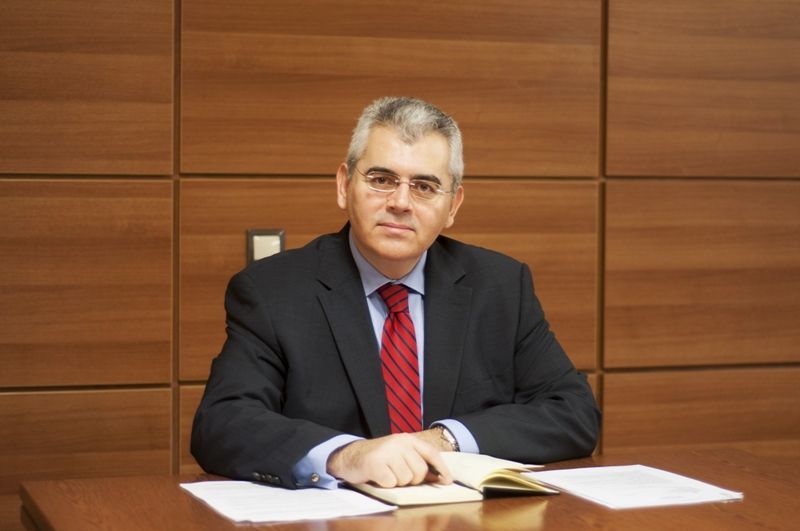 Άρθρο Μάξιμου Χαρακόπουλου: Ολική επαναφορά του κράτους!