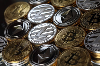 Άγγιξε υψηλό 10 εβδομάδων το Bitcoin-Μεικτά πρόσημα για τα κρυπτονομίσματα