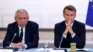 Ο γαλλικός γρίφος: Πολιτική κρίση και φόβοι για ΔΝΤ – Η ευρωπαϊκή διάσταση