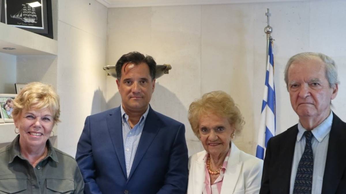 Συνάντηση Γεωργιάδη - Σακελλαρίδη: Εθνικός στόχος η αύξηση των εξαγωγών