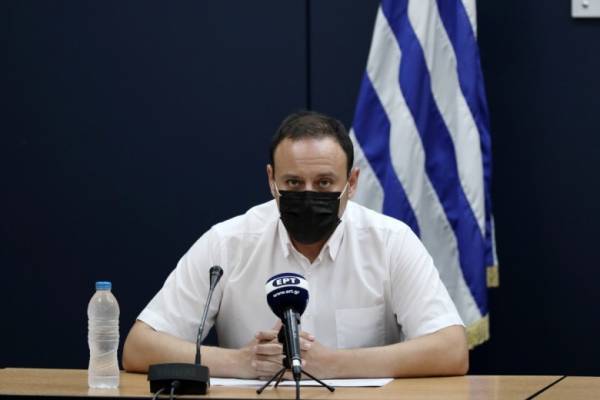 Μαγιορκίνης: Μπορεί να φτάσουμε στα 500 κρούσματα