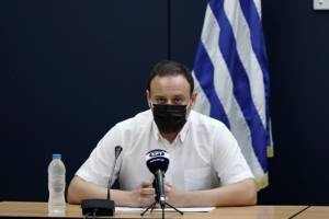 Μαγιορκίνης: Μπορεί να φτάσουμε στα 500 κρούσματα