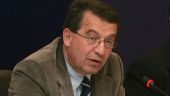 Απάντηση Ρουμπάτη-ΕΥΠ: Λειτουργούμε με βάση την ελληνική νομοθεσία