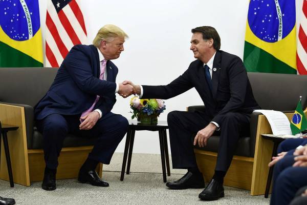 Θετικός στον κορονοϊό ο Βραζιλιάνος πρόεδρος Μπολσονάρου