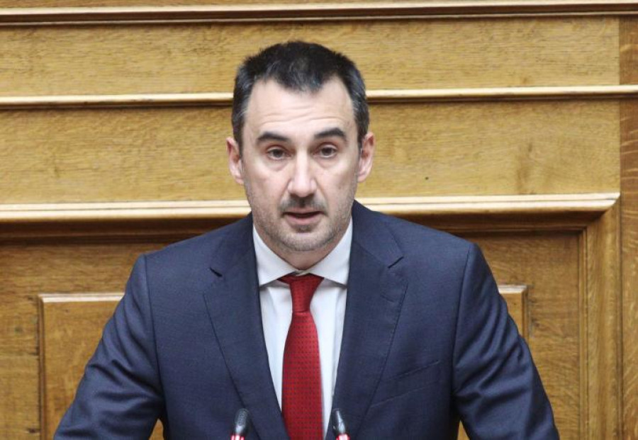 Πέθανε ο Βύρωνας Χαρίτσης, πατέρας του Αλέξη Χαρίτση