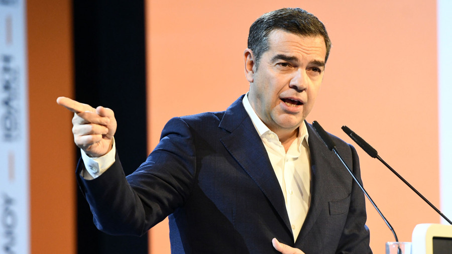 Μα, είναι μεγαλύτερο σκάνδαλο και από την Novartis οι υποκλοπές;