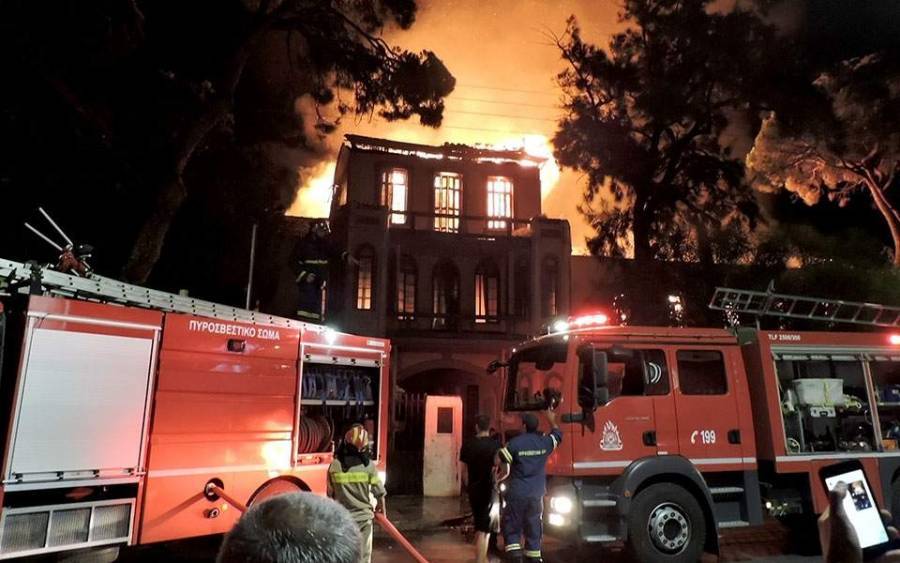 Πολεμικό Μουσείο Χανίων: Οι προκλήσεις μετά την καταστροφή