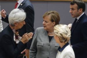 Σύνοδος Κορυφής: Η Μέρκελ δεν «επιτρέπει» διαφωνίες-Μισέλ: Στόχος ο Ιούλιος