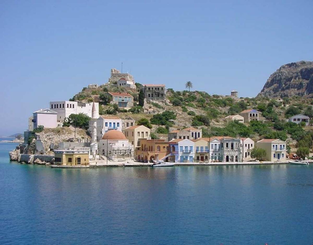 ΣΑΣ: Νέα δρομολόγια για Καστελόριζο και Θεσσαλονίκη - Σποράδες