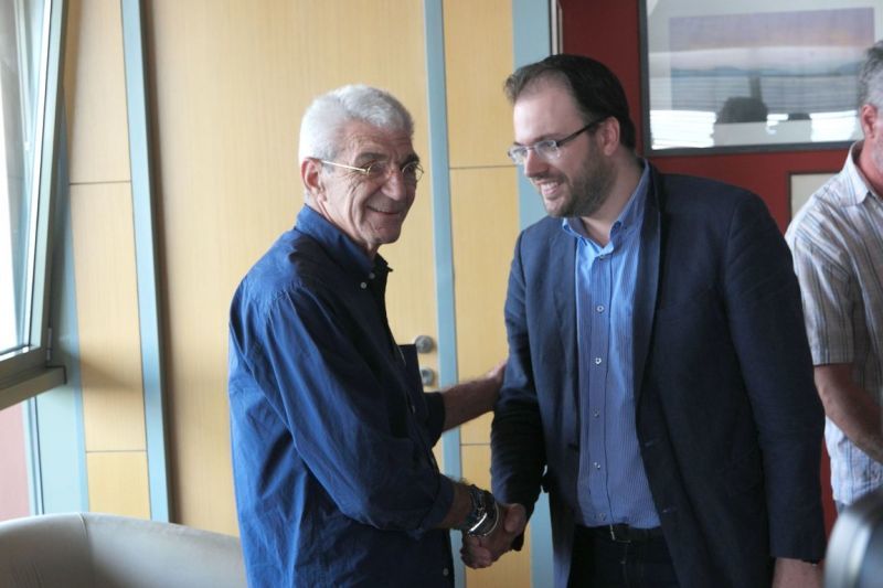 Συνάντηση Θεοχαρόπουλου-Μπουτάρη: Νέο ξεκίνημα για την υπέρβαση της κρίσης