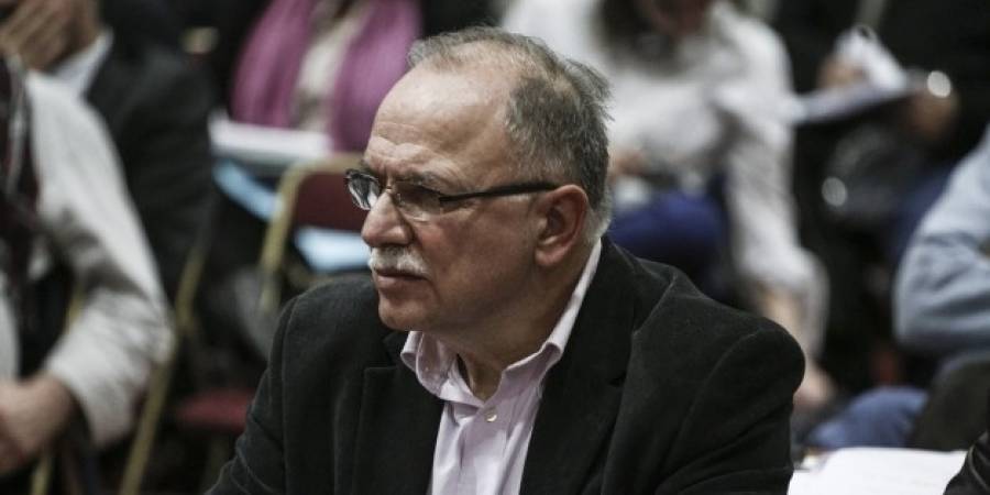 Ο Παπαδημούλης ζητάει (πάλι…) από την Κομισιόν να μαλώσει τον Μητσοτάκη