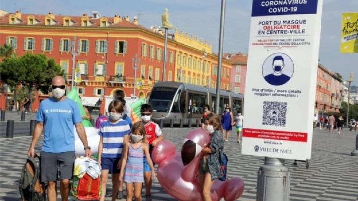 «Έκρηξη» Covid-19 στη Γαλλία με 2.524 νέα κρούσματα