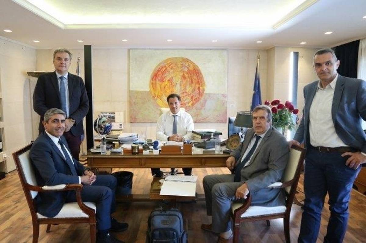 Επέκταση των θετικών μέτρων και στις εποχικές εμπορικές επιχειρήσεις