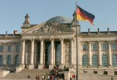Γερμανία: Η Επιτροπή Σοφών ζητά περιορισμό του QE