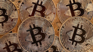 Σε αχαρτογράφητα νερά το BTC εν μέσω δασμολογικής καταιγίδας
