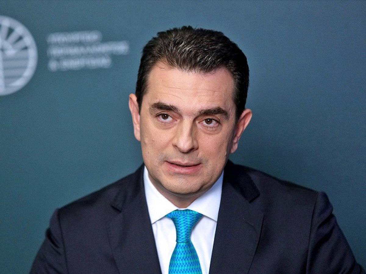 Σκρέκας για ΔΕΗ: €800 εκατ. η υποστήριξη σε νοικοκυριά-επιχειρήσεις