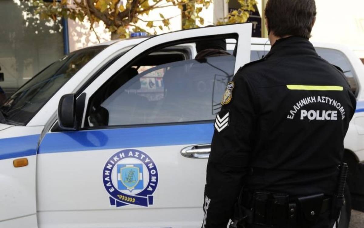 Ληστείες με μαχαίρι από δύο ανήλικους στην Πάτρα