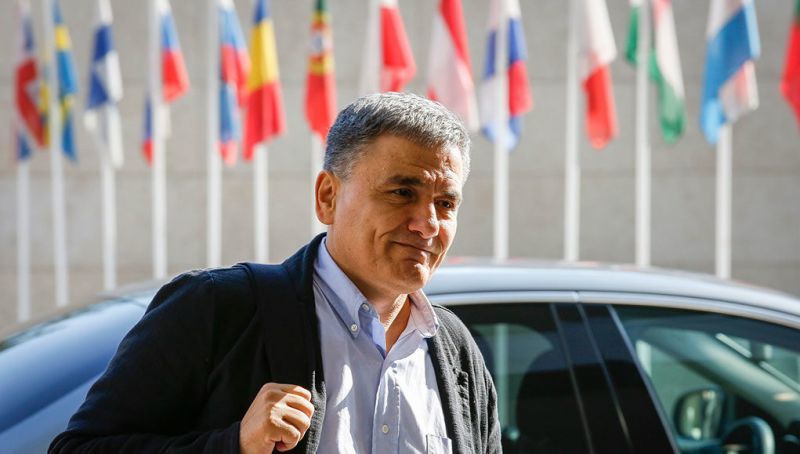 Χαλαρός στο Eurogroup o Τσακαλώτος