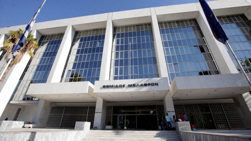 Νέες περικοπές έως και 40% στις συντάξεις των δικαστικών λειτουργών