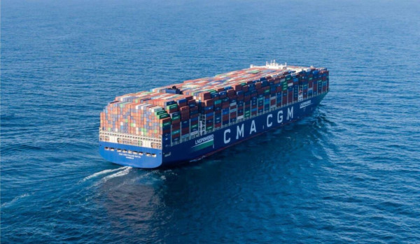 CMA CGM-ΗΠΑ: Επενδύουν $20 δισεκατομμύρια-Τραμπ: Τα εύσημα στον «εαυτό του»