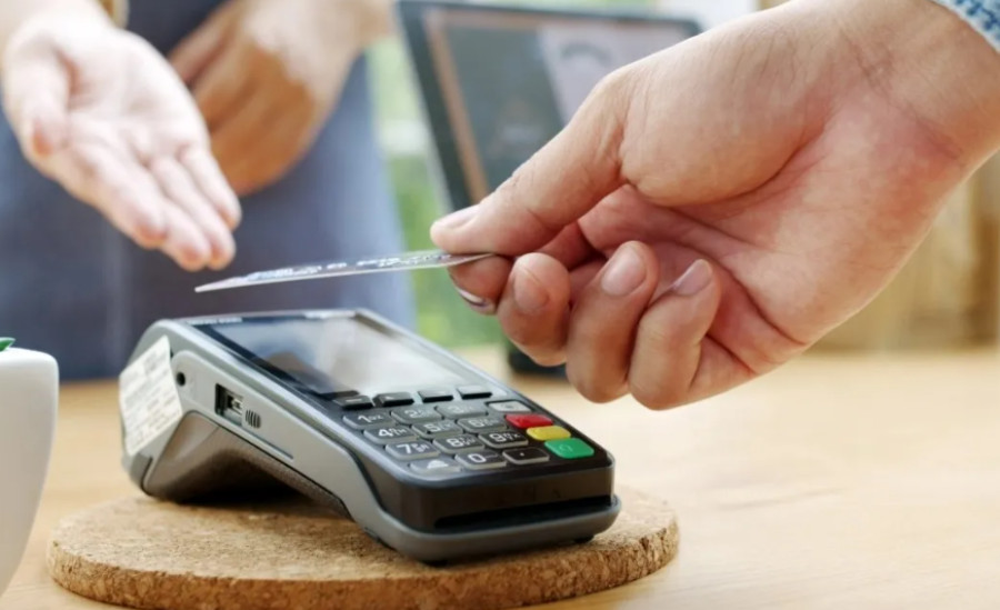 Διασύνδεση POS-ταμειακών: Τα νέα δεδομένα για τους ελεύθερους επαγγελματίες