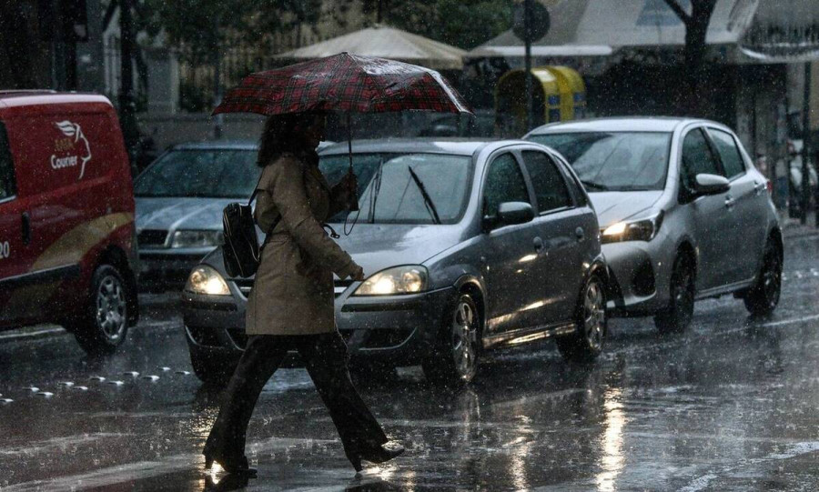 ΕΜΥ- Έκτακτο δελτίο: Επιδείνωση του καιρού με βροχές και καταιγίδες