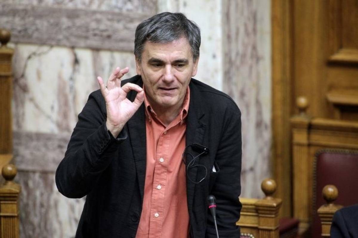 Τσακαλώτος:Επιλύουμε τα βασικά προβλήματα της κρίσης με τις 120 δόσεις