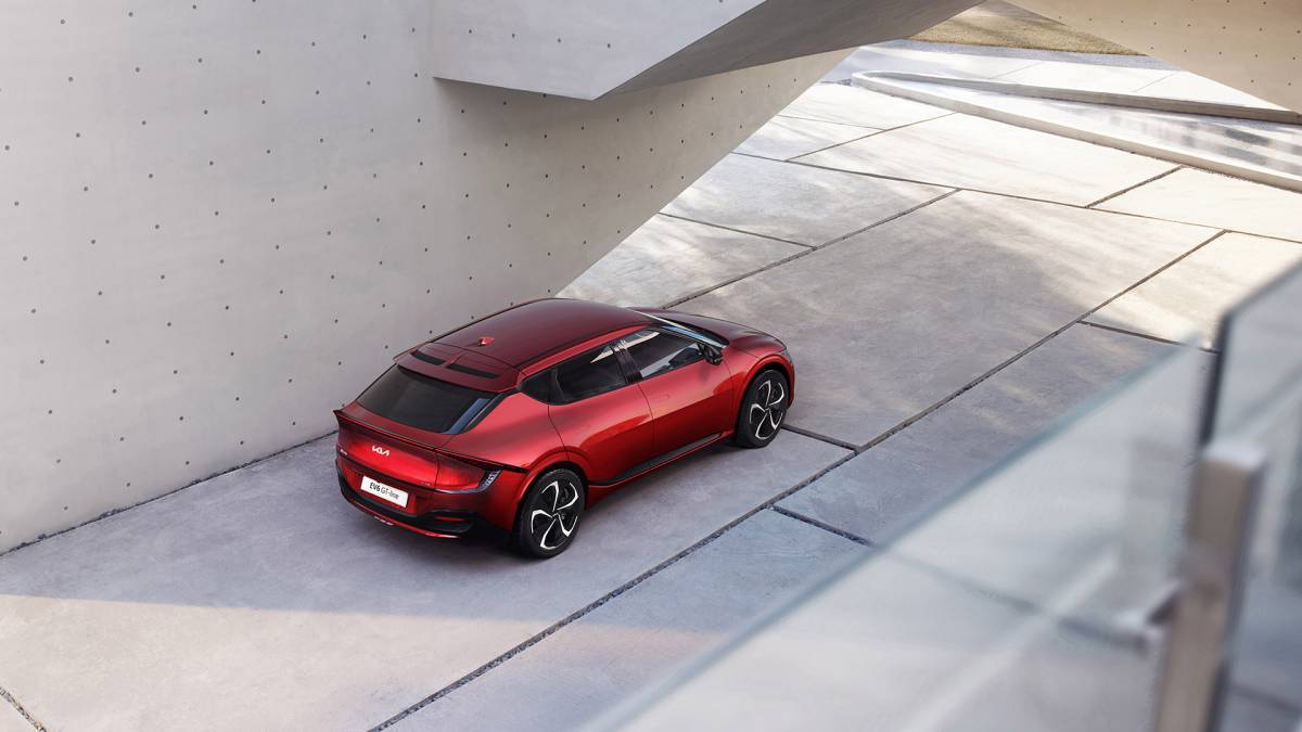 To Kia EV6 επαναπροσδιορίζει τα όρια της ηλεκτρικής κινητικότητας