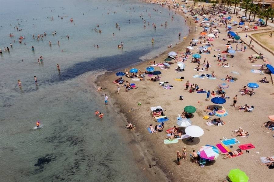 Σύψας: Κίνδυνος για «στοπ» στον τουρισμό αν αυξηθούν τα κρούσματα