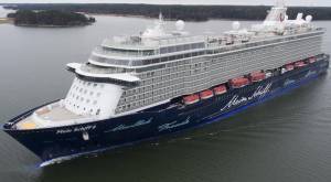 Στην Κέρκυρα το κρουαζιερόπλοιο «Mein Schiff 6» της TUI
