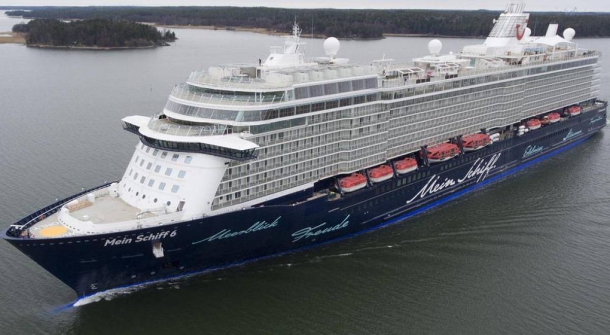 Στην Κέρκυρα το κρουαζιερόπλοιο «Mein Schiff 6» της TUI