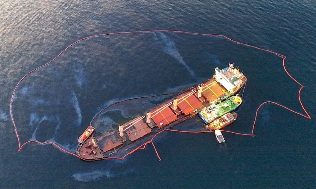 Επανεκκίνηση στο λιμάνι του Γιβραλτάρ, εννέα ημέρες μετά από σύγκρουση