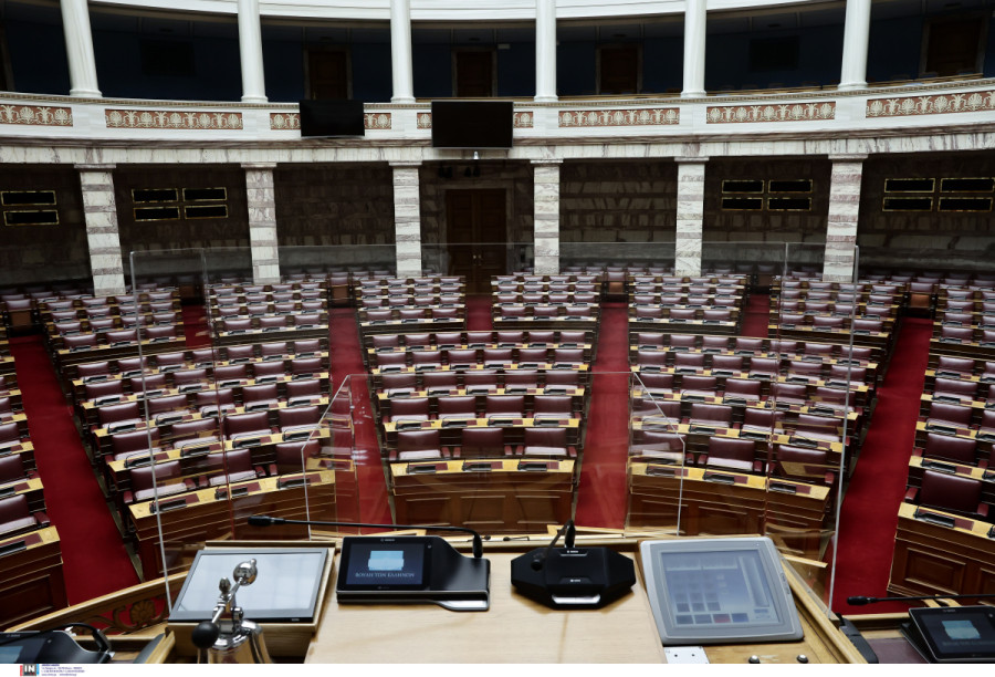 Τι δείχνουν οι καλοκαιρινές δημοσκοπήσεις για το στοίχημα της αυτοδυναμίας