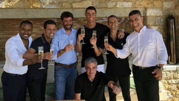 Σαμπάνια... καλαματιανή