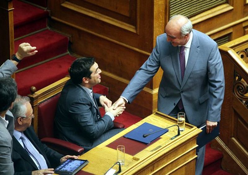 Μεϊμαράκης για Βαρουφάκη:Να σύρουμε τον Τσίπρα για εξηγήσεις στη Βουλή