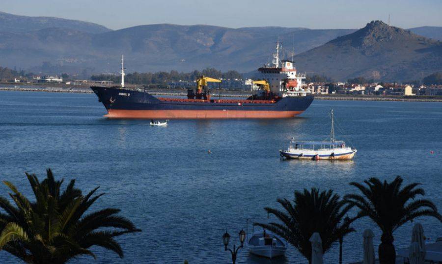 Ναυτιλιακά καύσιμα: Σταθεροποιείται πάνω από τα $100/τόνο το spread VLSFO-HSFO