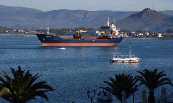 Ναυτιλιακά καύσιμα: Σταθεροποιείται πάνω από τα $100/τόνο το spread VLSFO-HSFO