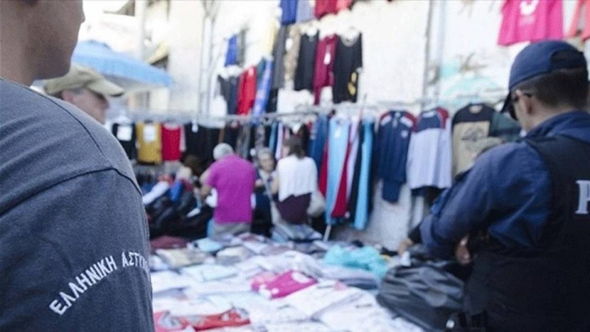 Υπ. Ανάπτυξης: Πρόστιμα 23.300€ για παρεμπόριο σε Αθήνα και Θεσσαλονίκη