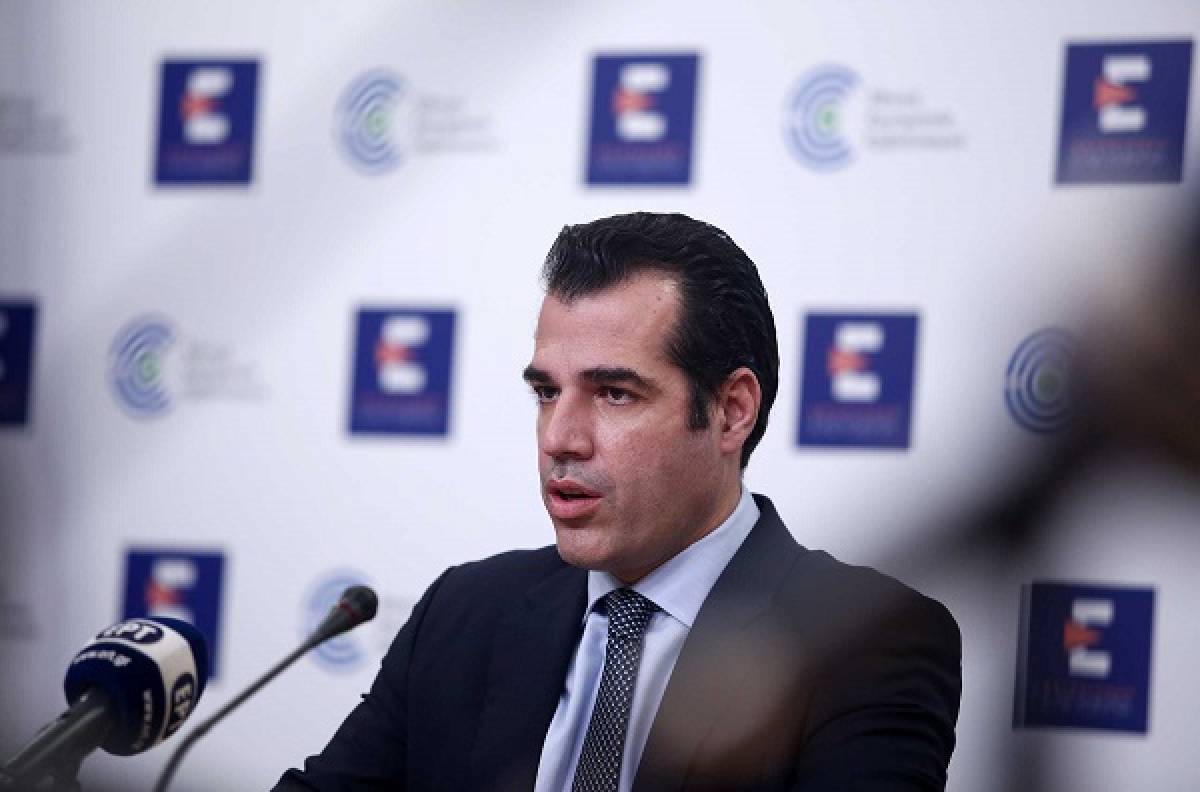 Πλεύρης: Λαϊκίζουν όσοι οραματίζονται μαζικά δωρεάν μοριακά τεστ